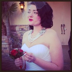 Meet your Posher, Candace